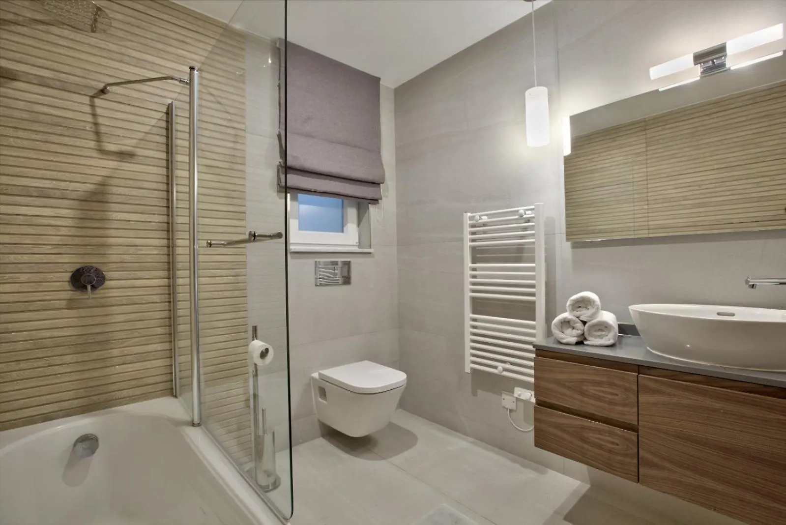 Sea Front Spacious Valletta Views Apartments Sliema